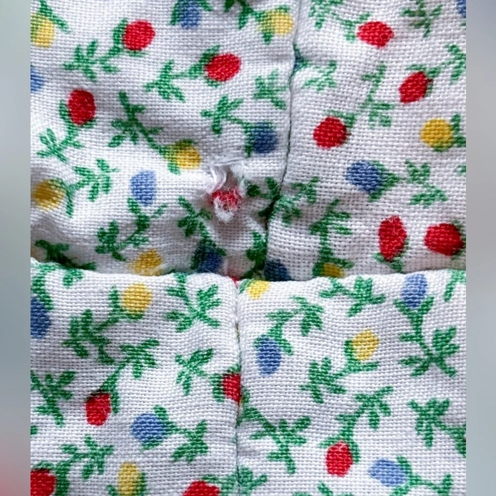 Vintage Patchwork Applique Baby Quilt Blanket Floral Rustic Cottage Core READ